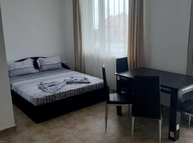 Quiet Bay 招待所 索佐波尔