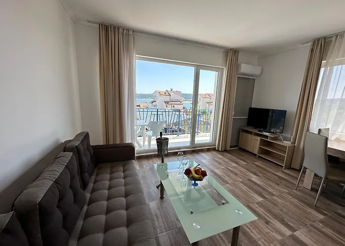 Quiet Bay 招待所 索佐波尔