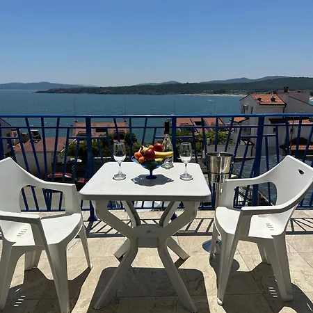 Guest house Quiet Bay 3*