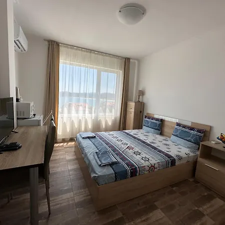 Guest house Quiet Bay 3*