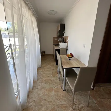 Guest house Quiet Bay