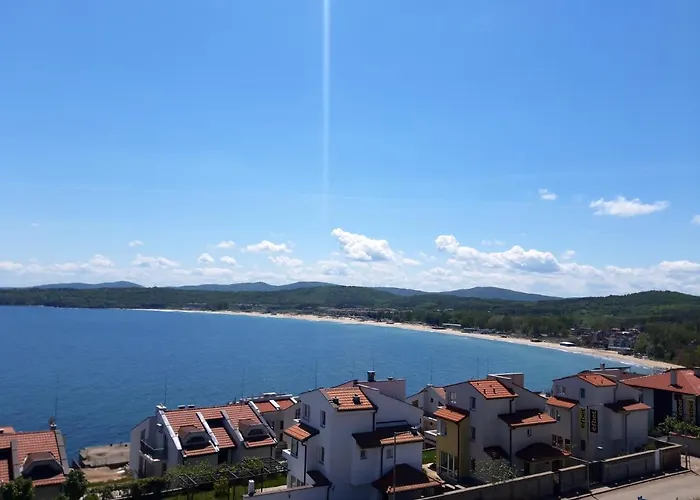 Casa de hóspedes Quiet Bay 4*