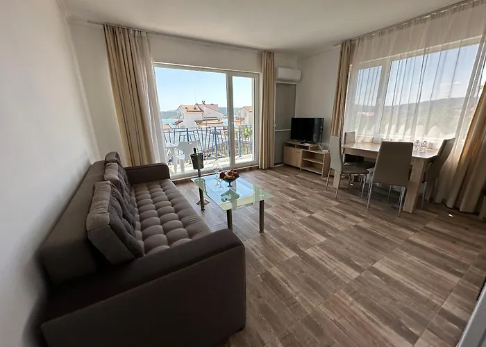 Quiet Bay Casa de hóspedes 4*